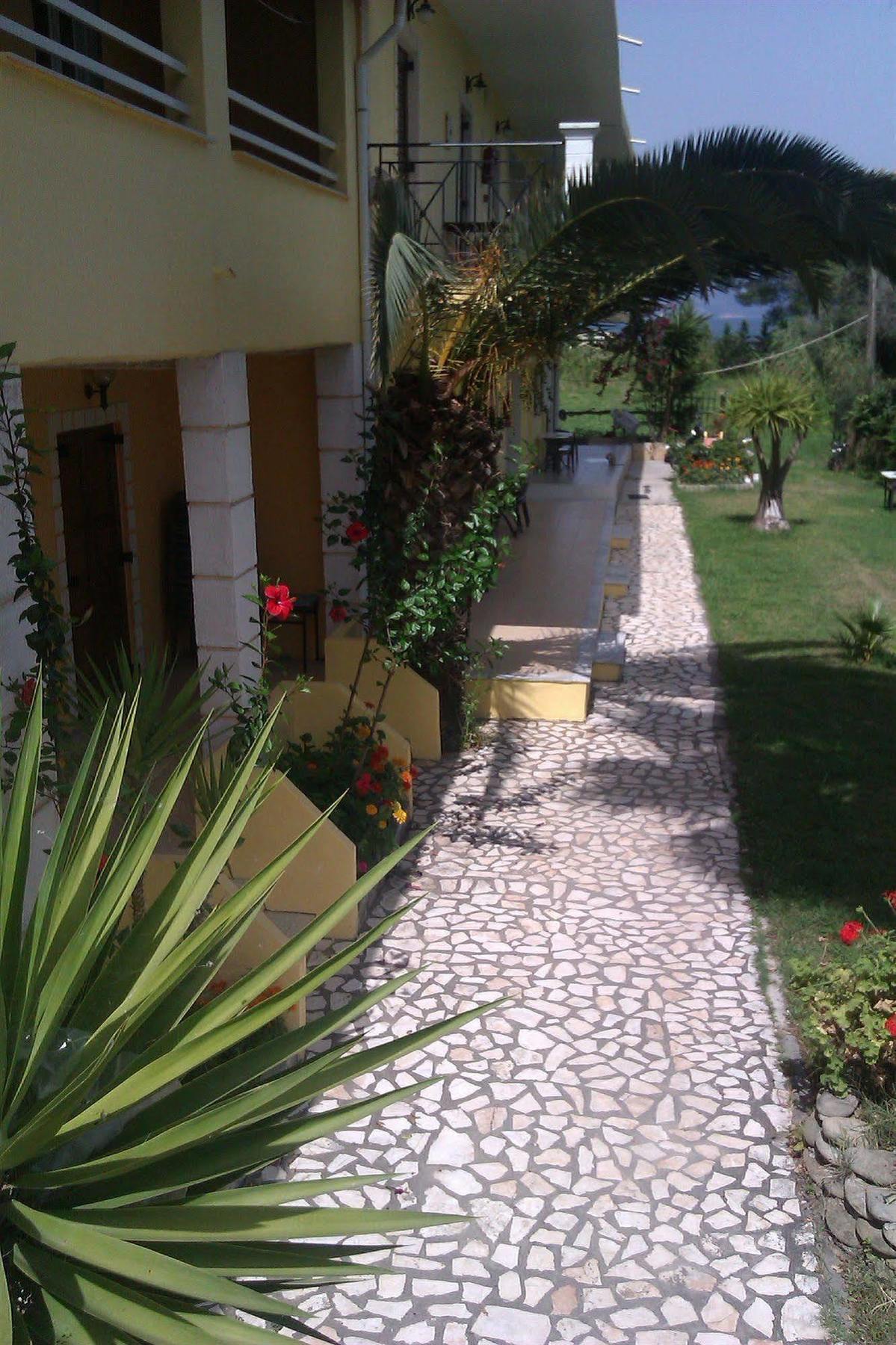 Aparthotel Athina Kávos Exterior foto